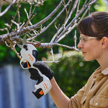 Load image into Gallery viewer, ASA 20 Cordless Powered Secateurs